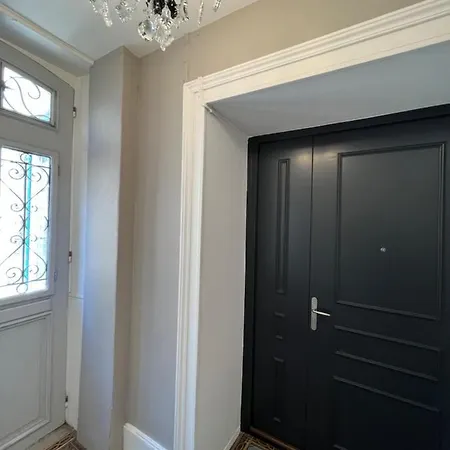 Apartment La Cour Du Prince: Cozy Ground Floor With Terrace Near Station Verdun-sur-Meuse