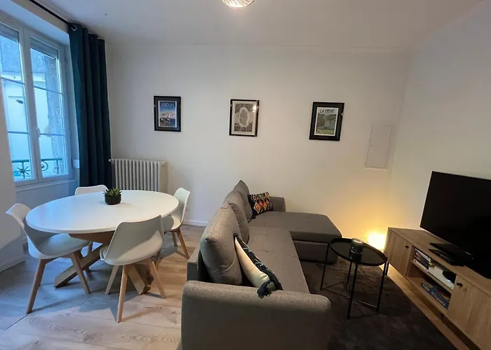 La Cour Du - F2 Centre-ville Avec Cour * Verdun-sur-Meuse